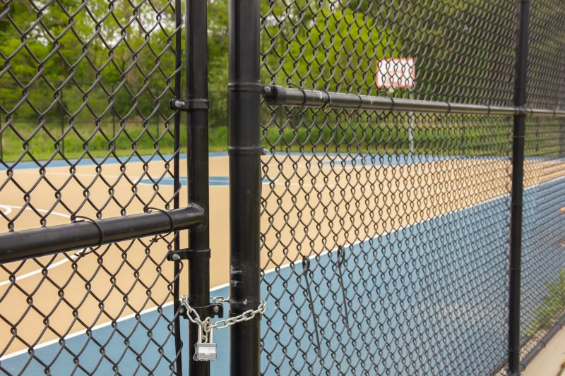 Chain-Link Tennis Fencing